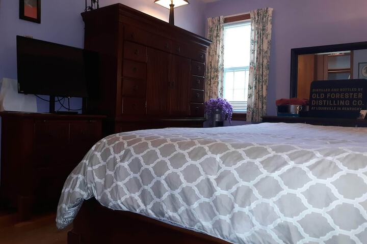 Room 3 of 50