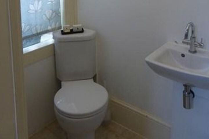 Room 2 of 48