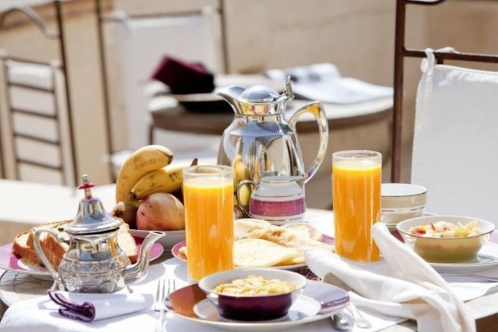 Breakfast/Coffee Service 113 of 130