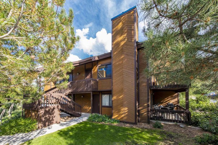 Red Pine Condominiums by All Seasons Resort Lodging