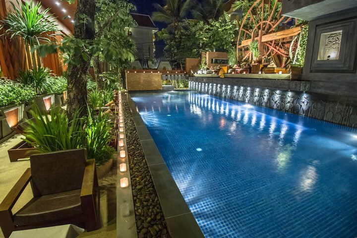 Pool 62 of 157