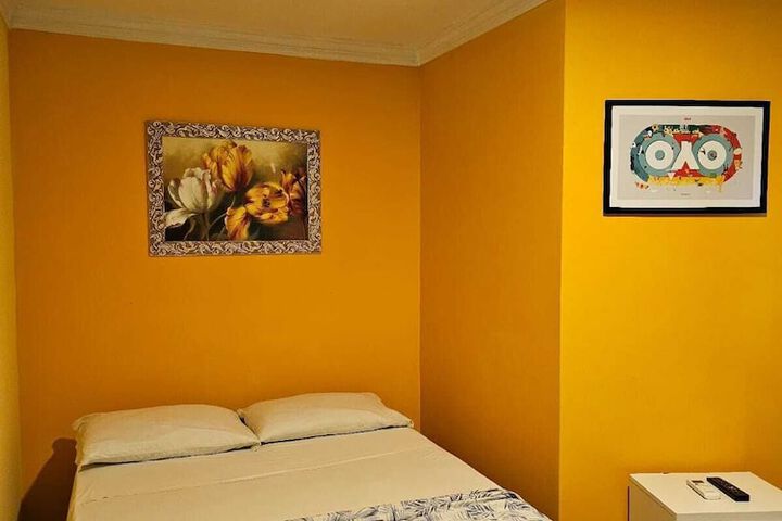 Room 9 of 63