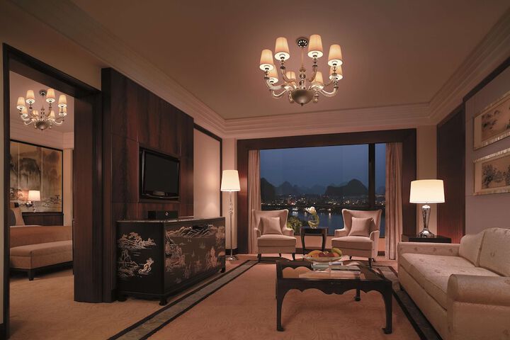Room 17 of 87