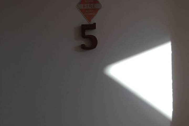 Room 12 of 44