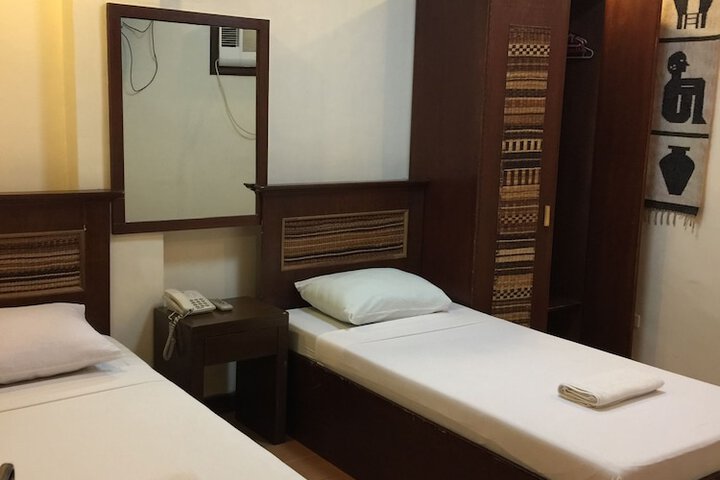 Room 9 of 56