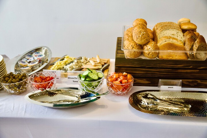 Breakfast/Coffee Service 77 of 86