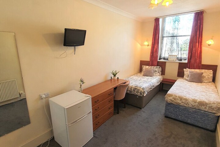 Room 15 of 49