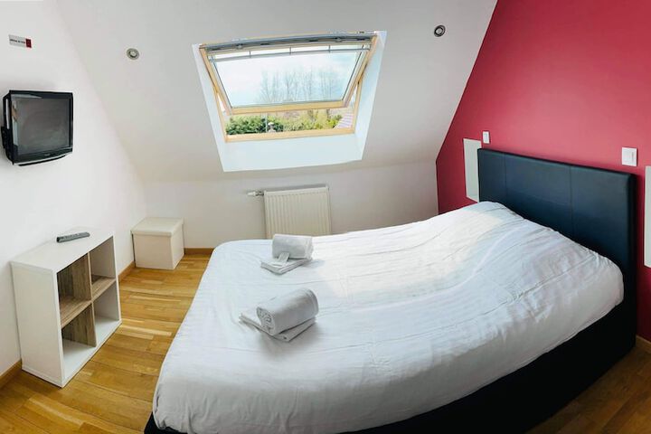 Room 35 of 116