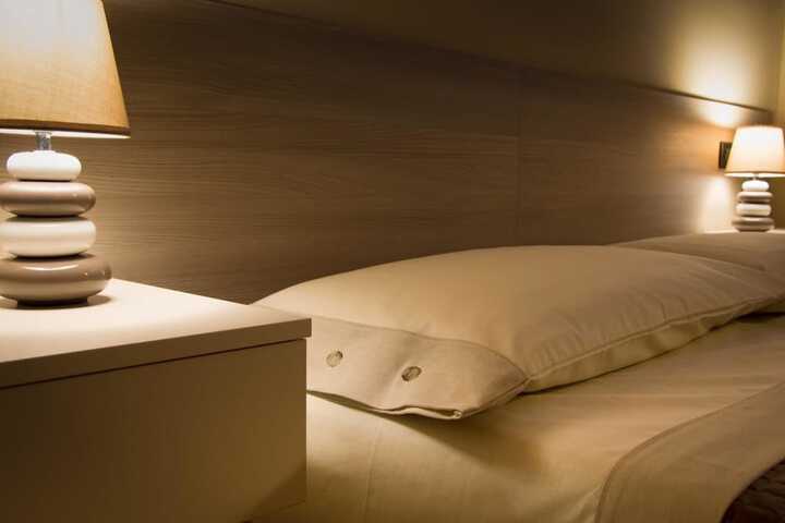 Room 3 of 16