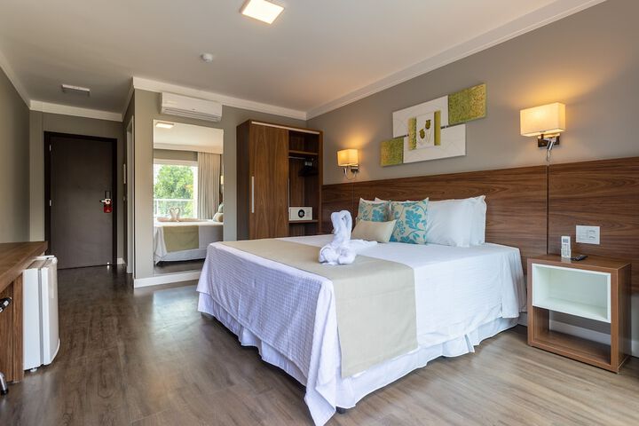 Room 12 of 47