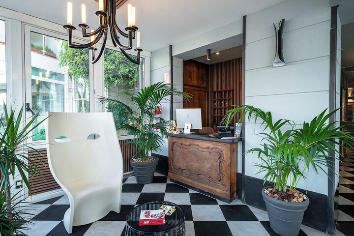 Hotel Interior 2 of 44