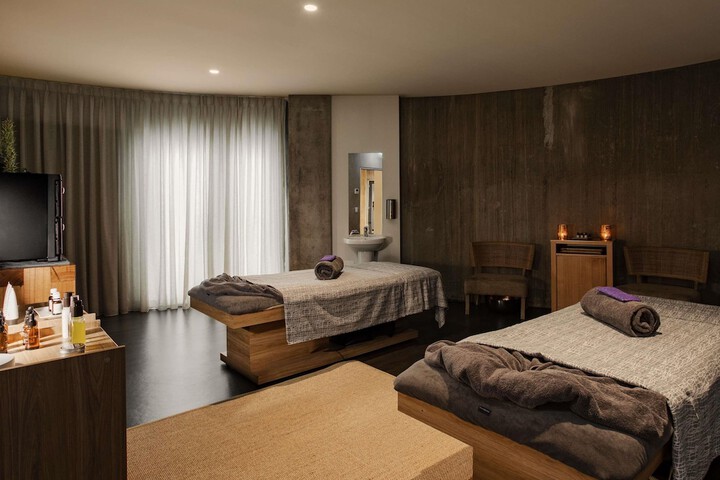 Hotel Interior 73 of 149