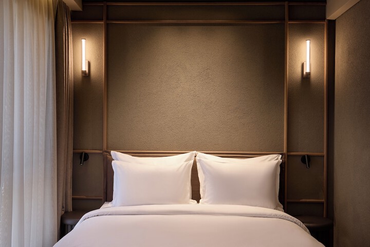 Room 5 of 23