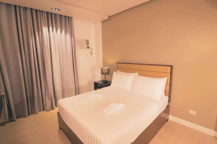 Room 18 of 30