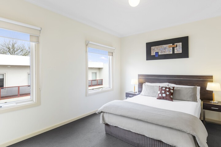 Room 9 of 24