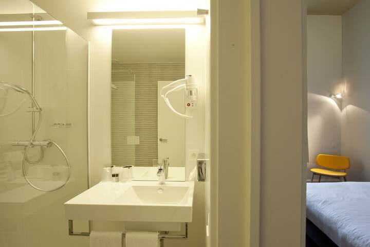 Bath Interior