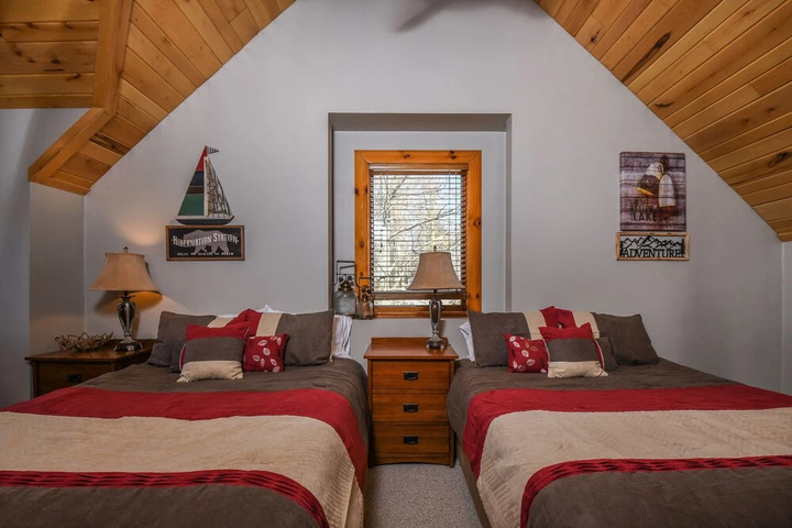 Room 5 of 22
