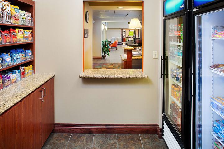 Snack bar