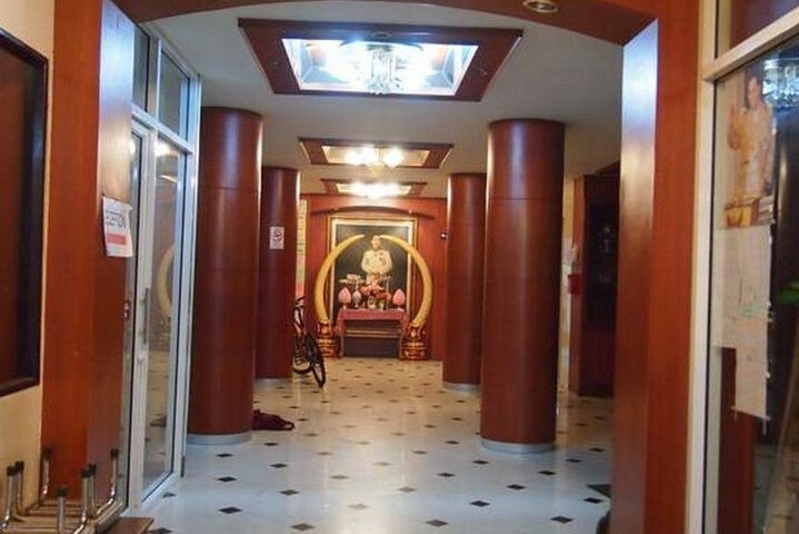 Photo 2
