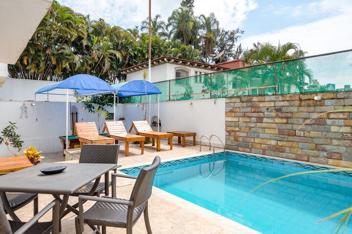 Pool 8 of 11