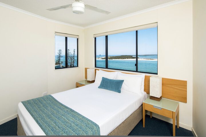 Room 9 of 89