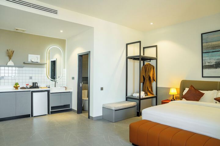Room 29 of 156