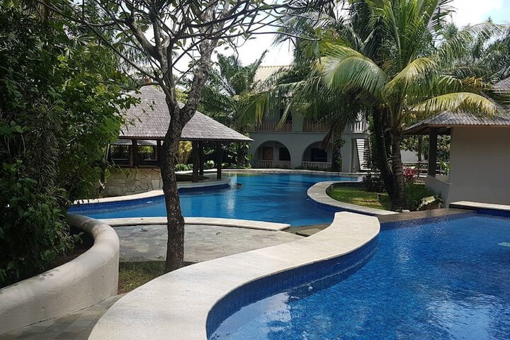 Pool 70 of 90