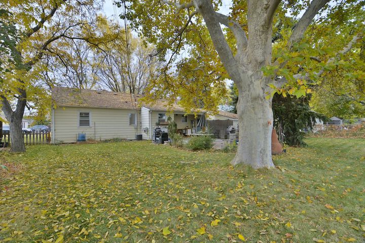 Property Grounds 16 of 28