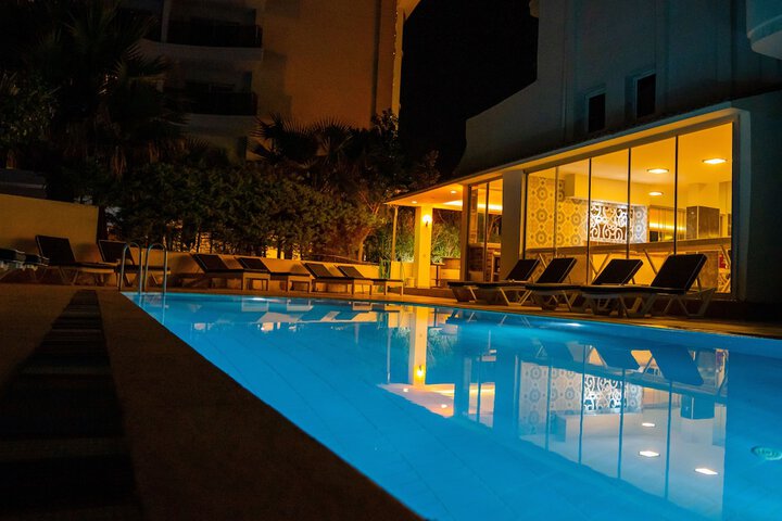 Hotel 24 of 28