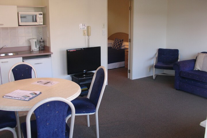 Room 15 of 30