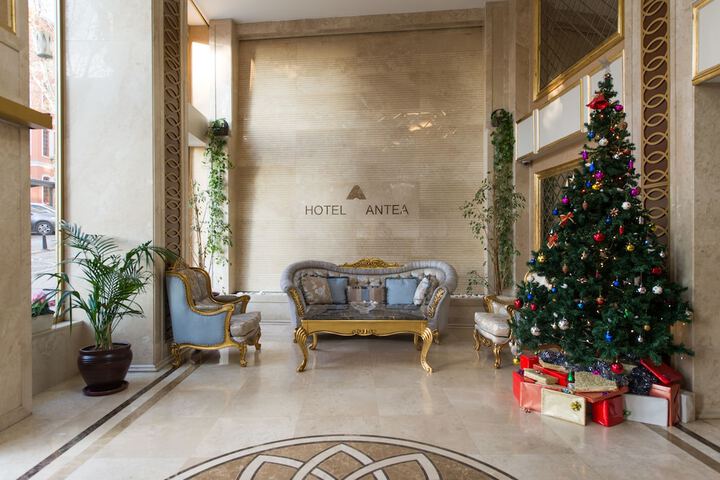 Lobby Photos