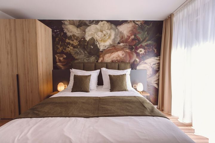Room 12 of 75