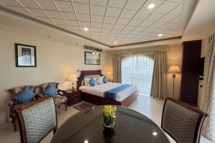 Room 22 of 164