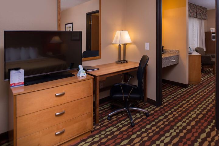 Room 42 of 82