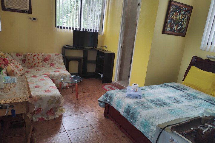 Room 27 of 126