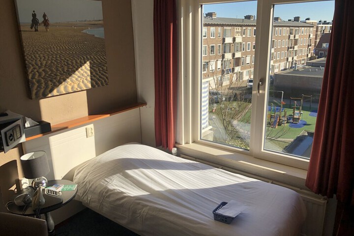 Room 31 of 139