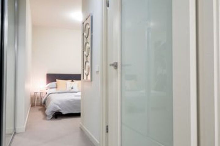 Room 25 of 36