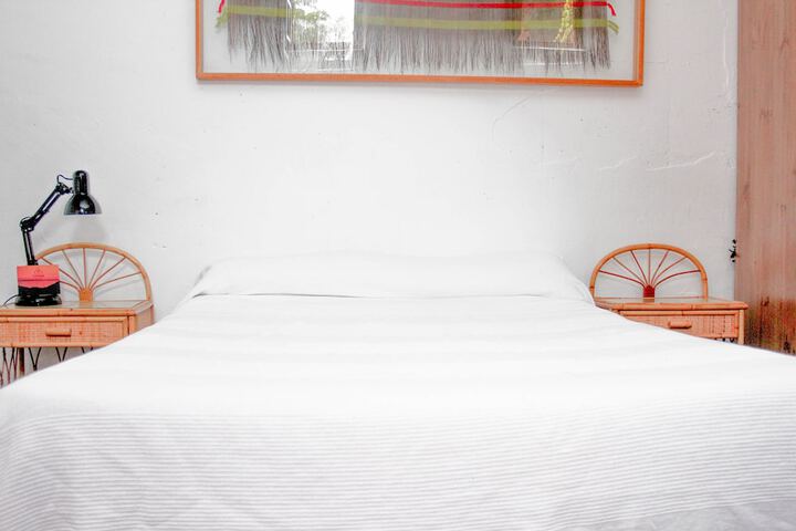 Room 18 of 115