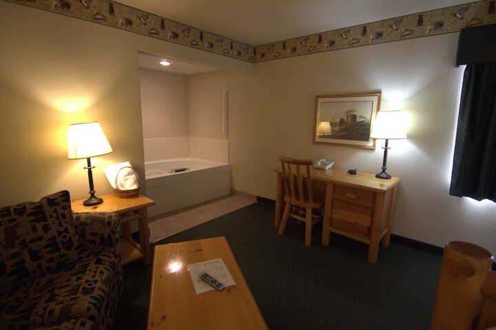 1 King Bed Second Floor (16 of 38)