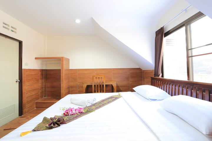 Room 14 of 52