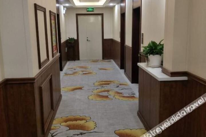Hotel Interior 9 of 11