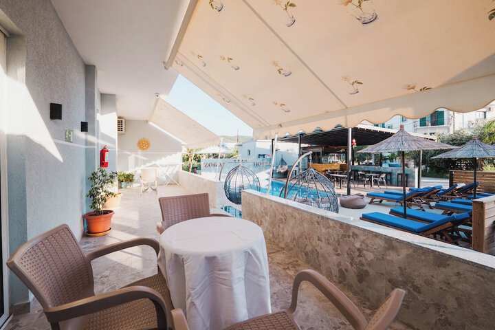 Terrace/Patio 52 of 81