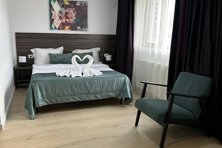 Room 15 of 43