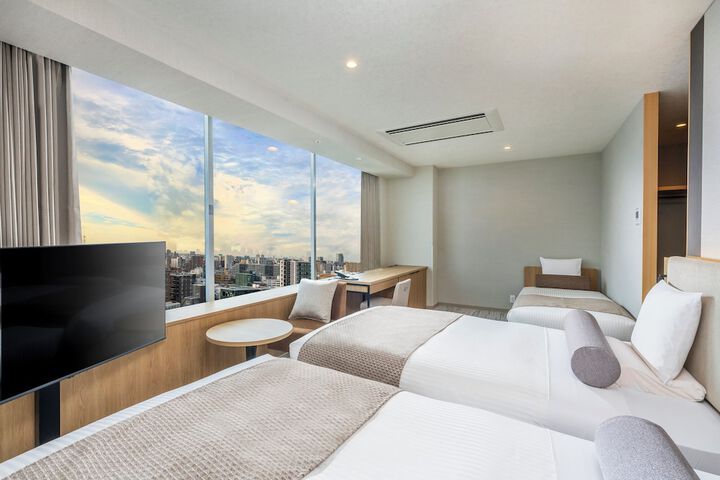 Room 14 of 49