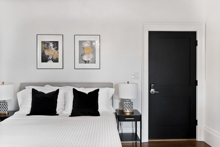 Room 2 of 46