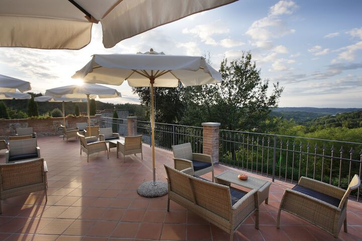 Terrace/Patio 74 of 82
