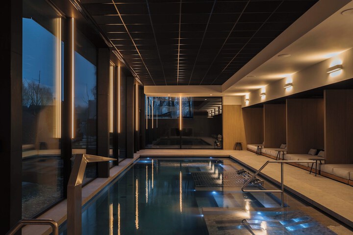 Pool 31 of 55