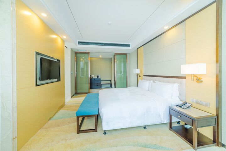 Room 9 of 56