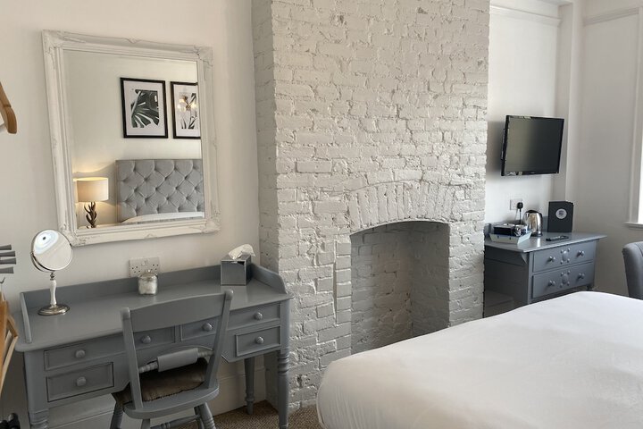 Room 35 of 85