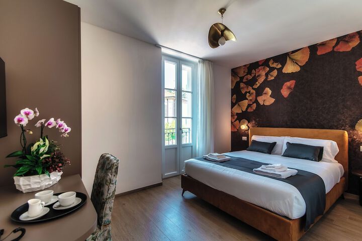 Room 3 of 193